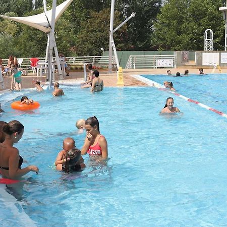 Balatontourist Fuered Camping & Bungalows بالاتونفوريد المظهر الخارجي الصورة